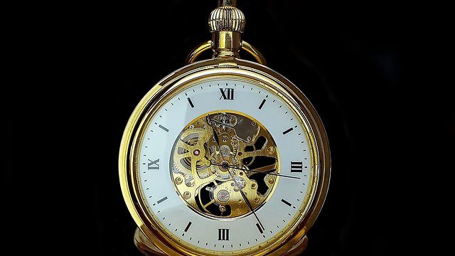 Pristine gold pocketwatch