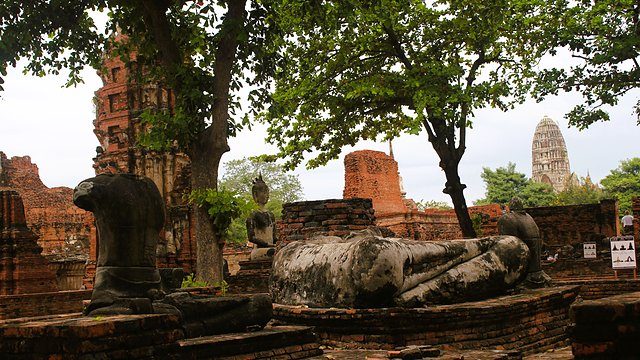 Ayutthaya temple ruins
