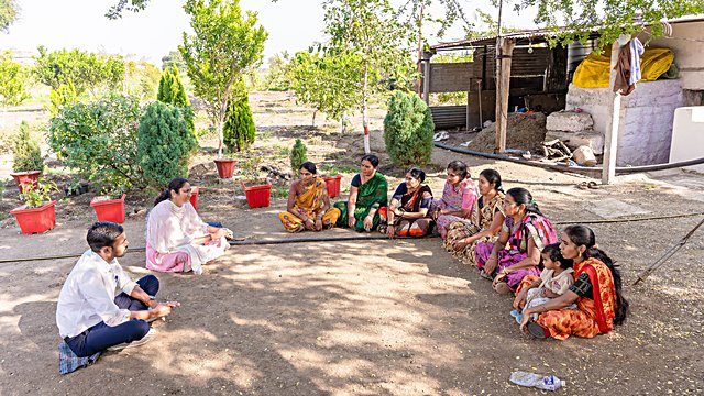 Community circle discussion women